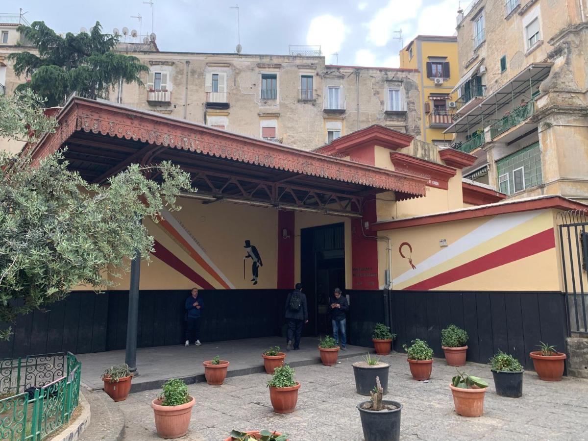 Villa Centro Storico Napoli La Casa Di Ciro Exterior foto