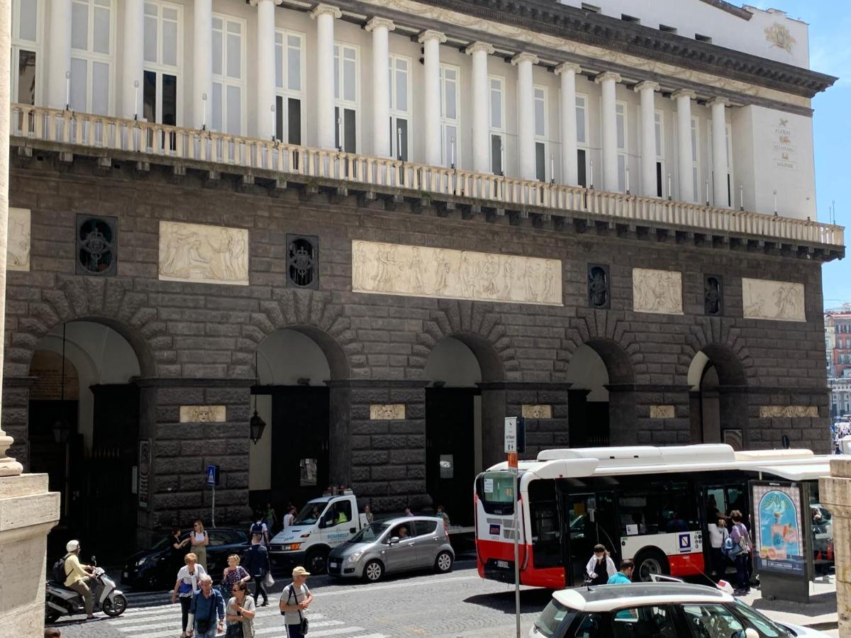 Villa Centro Storico Napoli La Casa Di Ciro Exterior foto